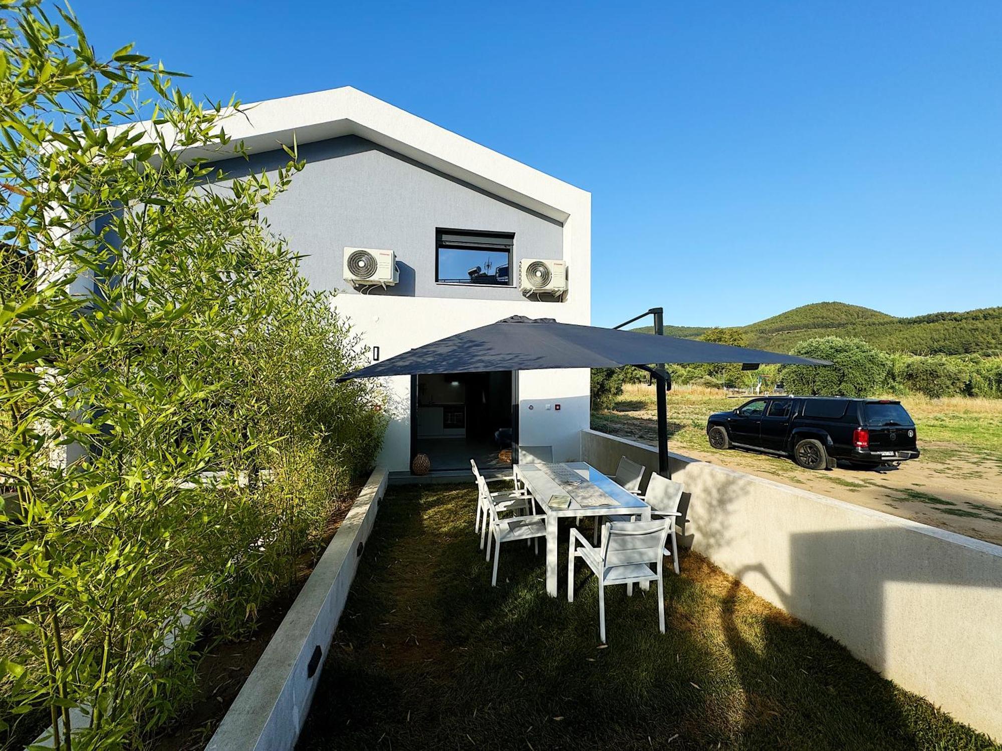 Villa Zoha Toroni
